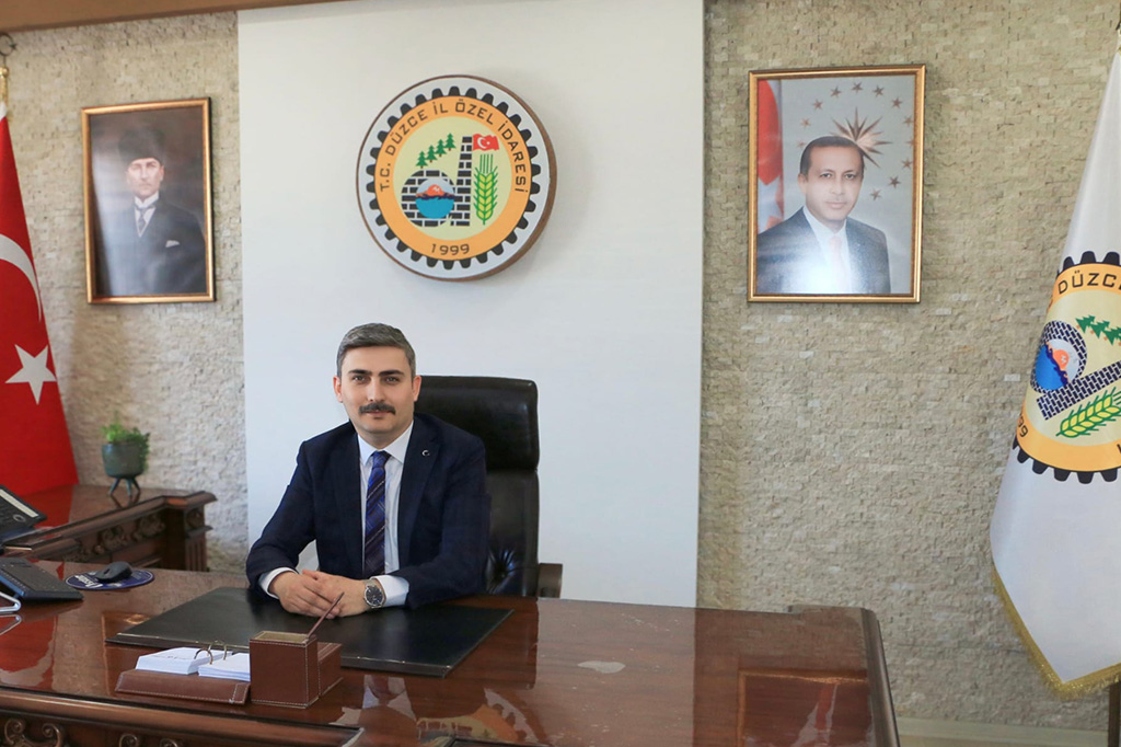 GENEL SEKRETERİMİZ SAYIN NURİ ÇELİK'İN “1 MAYIS EMEK VE DAYANIŞMA GÜNÜ“ MESAJI 